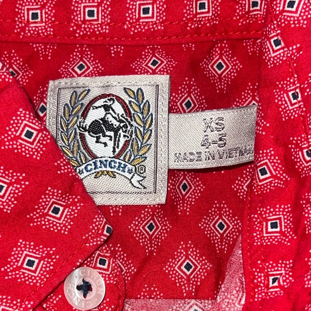 Cinch Boys Cinch Red Print Button-Down Shirt size XS 4-5 - Picture 2 of 4